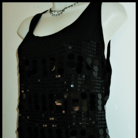 BLACK SEQIN TOP - Picture 1 of 4